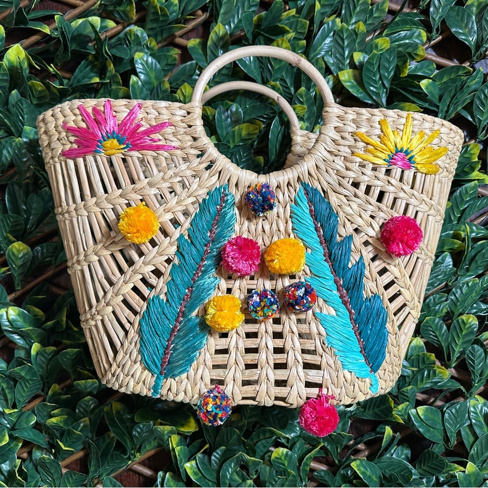 Roller Rabbit Multicolor Boho Straw Bag Medium Size